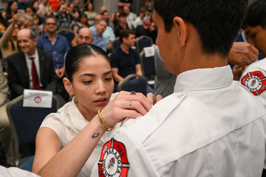 20260109_SCFDBadgePinningC1025_0018_SD