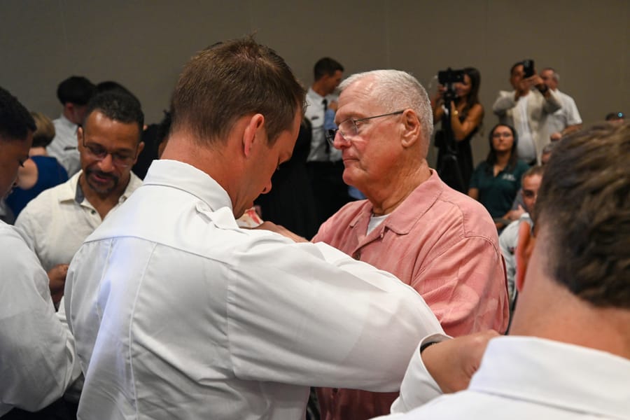 20260109_SCFDBadgePinningC1025_0025_SD