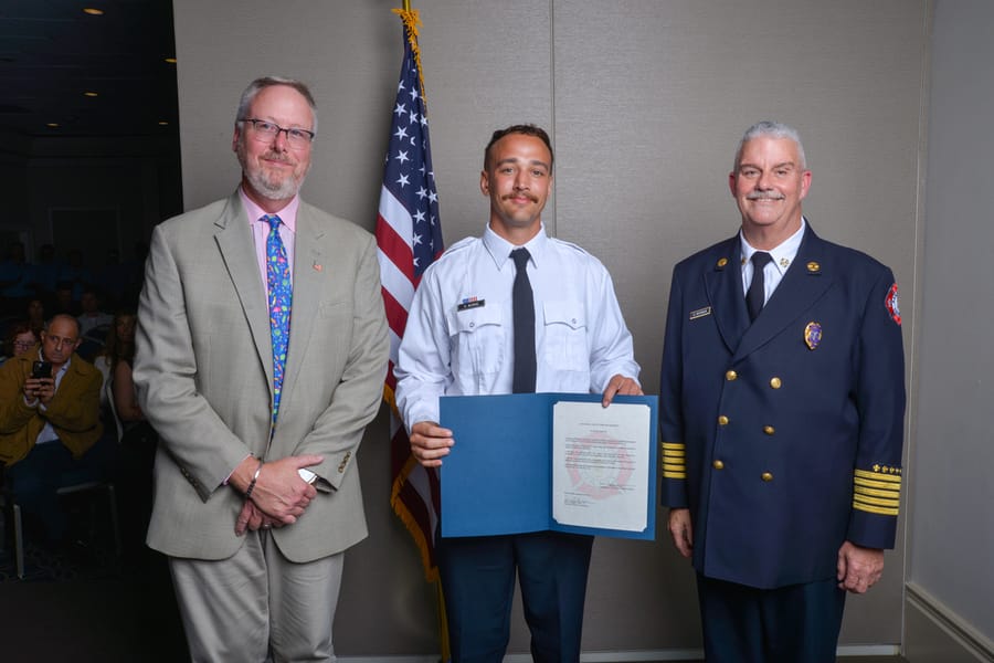 20260109_SCFDBadgePinningC1025_0067_SD