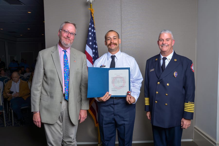 20260109_SCFDBadgePinningC1025_0065_SD