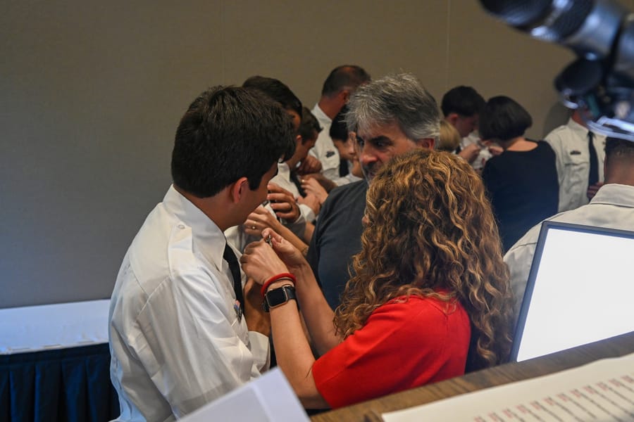 20260109_SCFDBadgePinningC1025_0027_SD