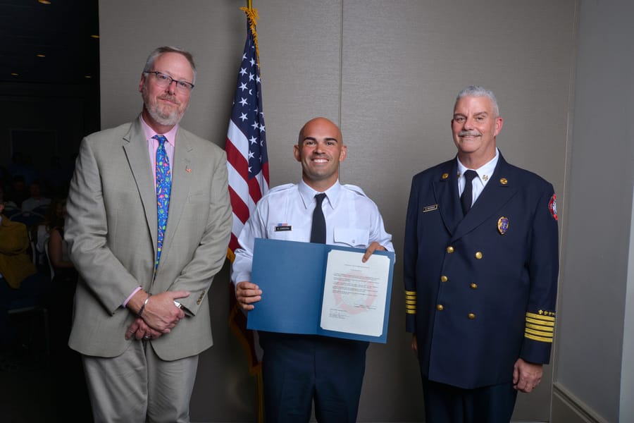 20260109_SCFDBadgePinningC1025_0069_SD