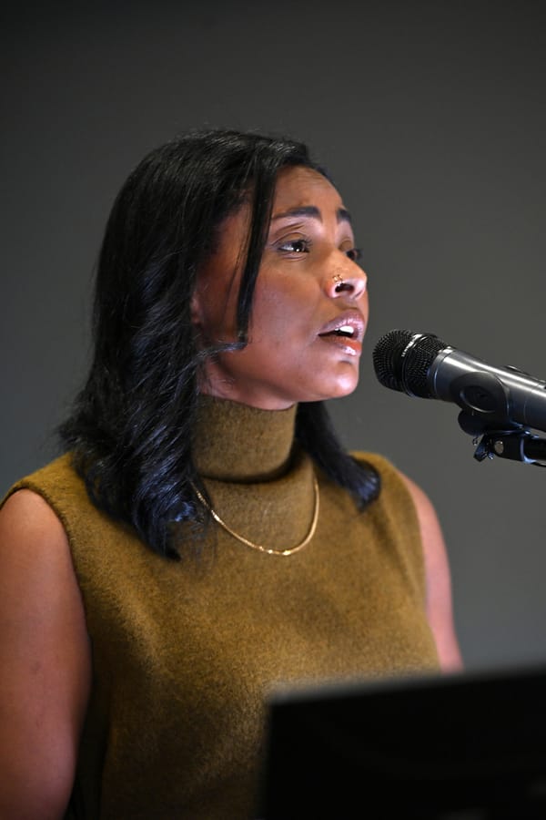 20260109_SCFDBadgePinningC1025_0049_SD