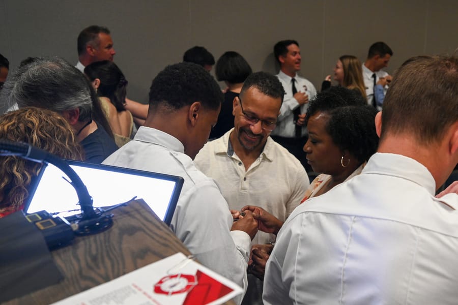 20260109_SCFDBadgePinningC1025_0026_SD