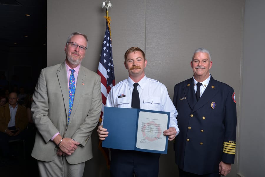 20260109_SCFDBadgePinningC1025_0075_SD