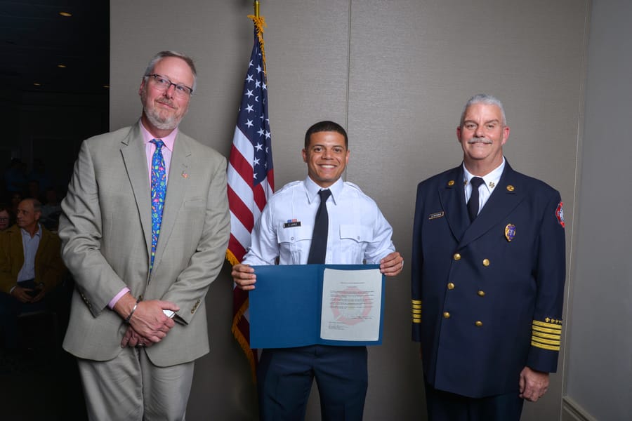 20260109_SCFDBadgePinningC1025_0076_SD