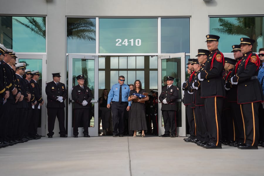 Victor Cleveland Funeral Service_CD-116