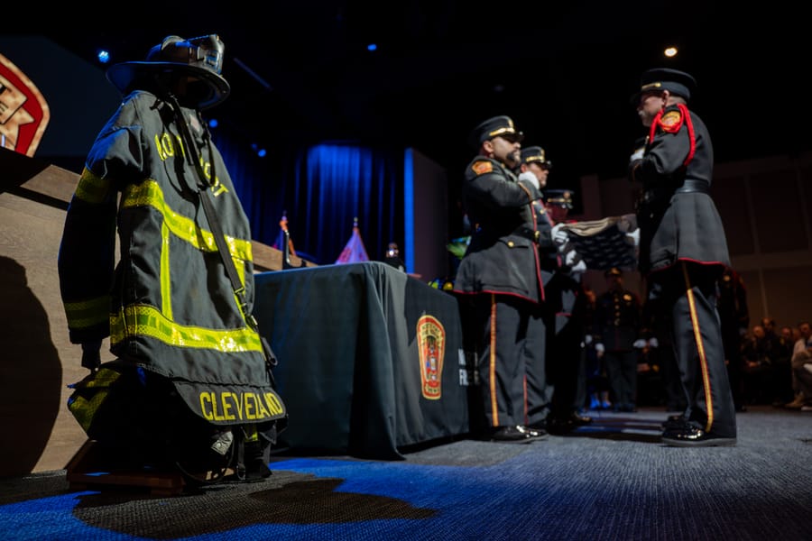 Victor Cleveland Funeral Service_CD-60