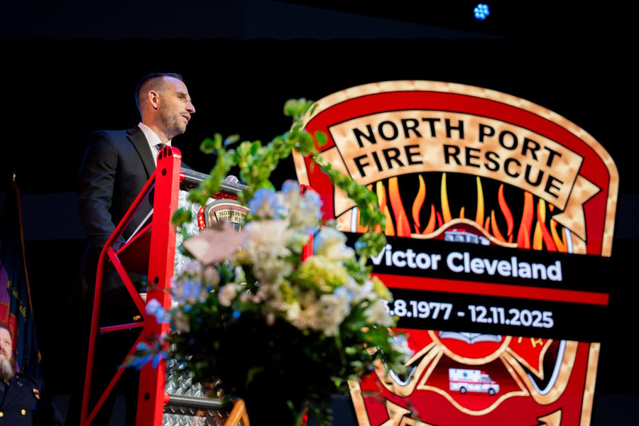 Victor Cleveland Funeral Service_CD-24