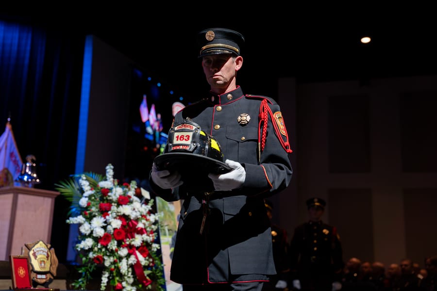 Victor Cleveland Funeral Service_CD-63