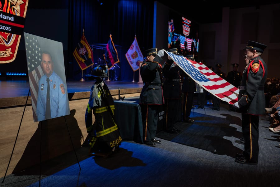 Victor Cleveland Funeral Service_CD-26