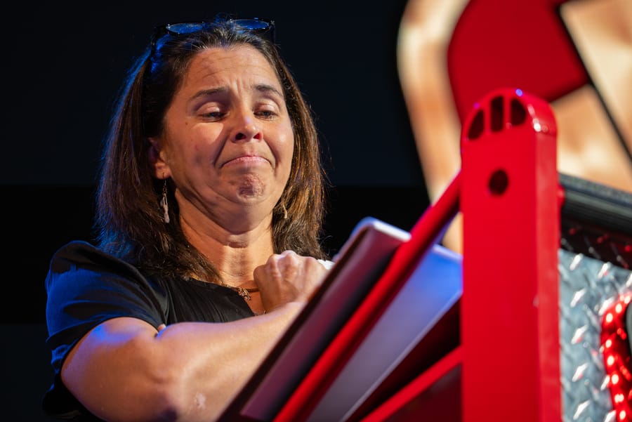 Victor Cleveland Funeral Service_CD-123