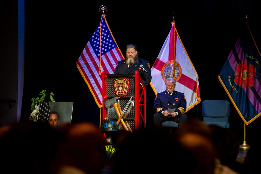 Victor Cleveland Funeral Service_IY_eCD-60