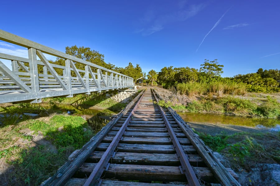 20260121_RailroadTrestleLegacyTrailPinecraft 0012_SD