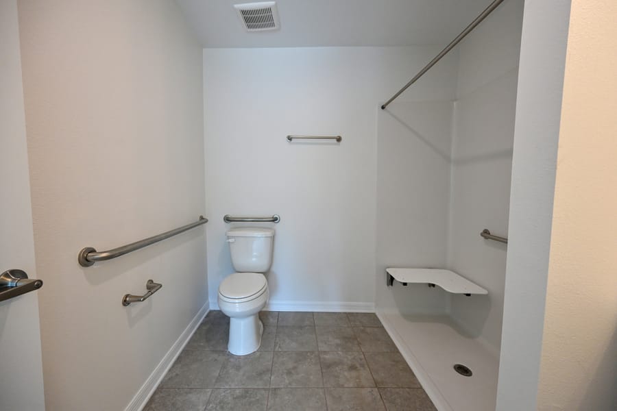 20260330_RibbonCuttingResilientSRQ_329_SD