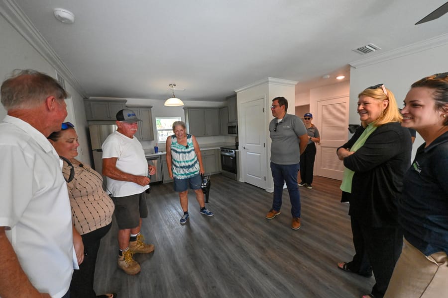 20260330_RibbonCuttingResilientSRQ_508_SD