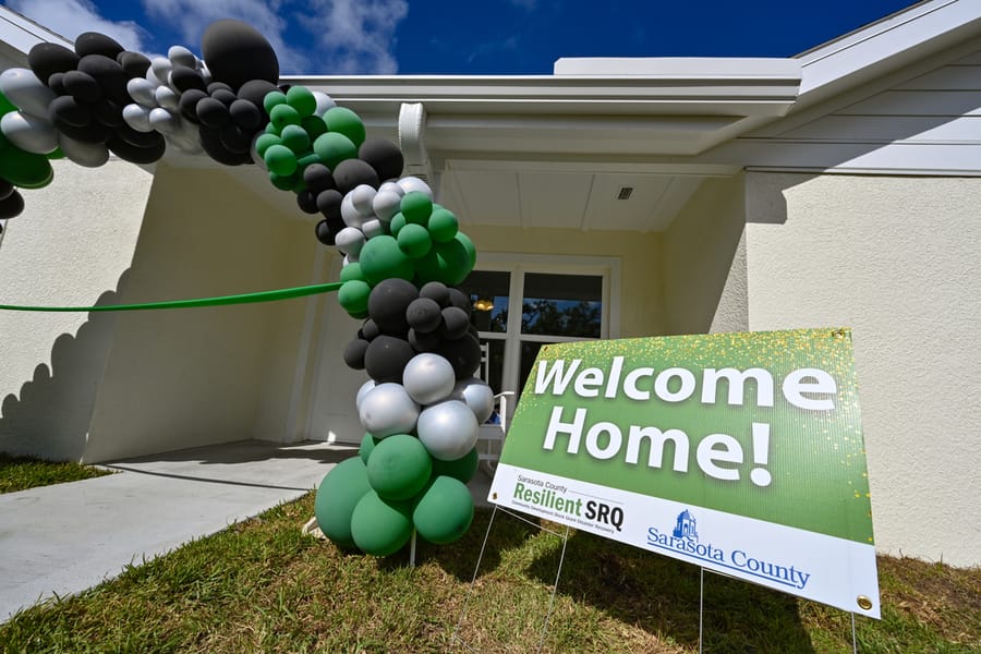 20260330_RibbonCuttingResilientSRQ_346_SD