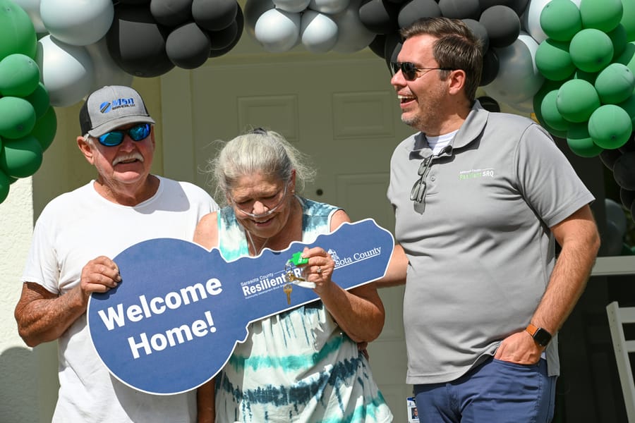 20260329_RibbonCuttingResilientSRQ_076_SD