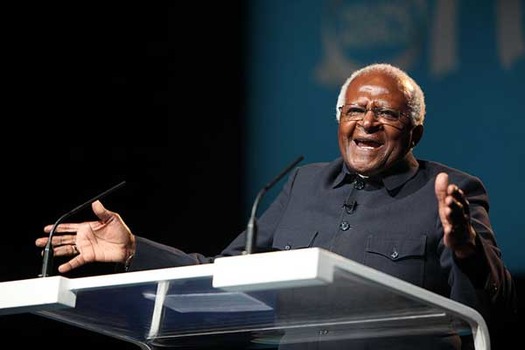 thumbRNS-DESMOND-TUTU042312