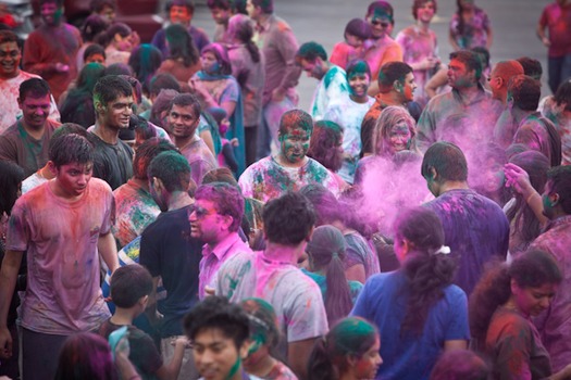 thumbRNS-HOLI-COLORS033113-1