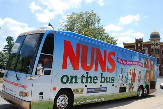 RNS-NUNS-TOUR a