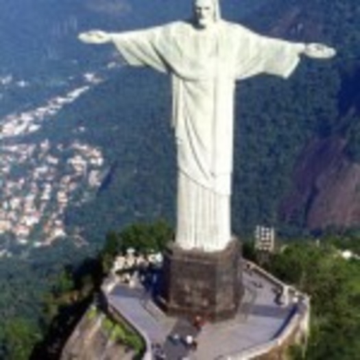 jesus-christ-largest-statue-0408-150x150