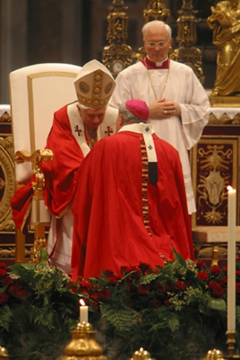 RNS POPE PALLIUM