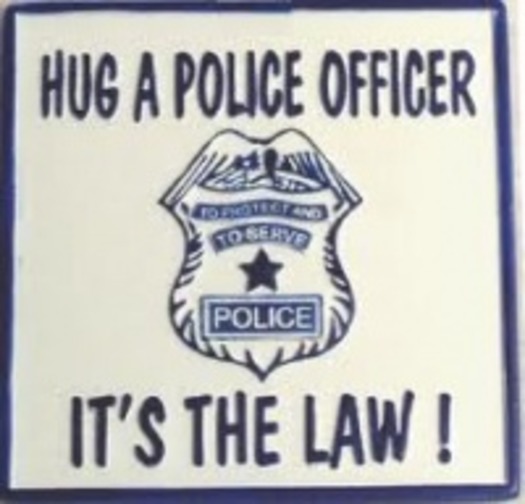 hugacop1_2001