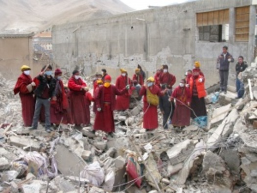 monks02_3001
