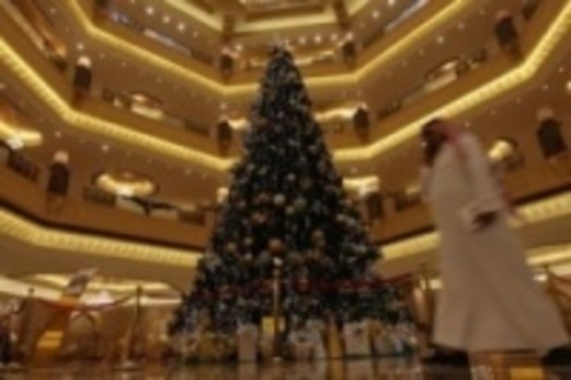 emirates_palace_christmas_tree250x167_2001