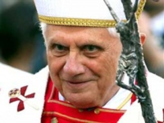 0_61_pope_benedict_xvi_040306_2001