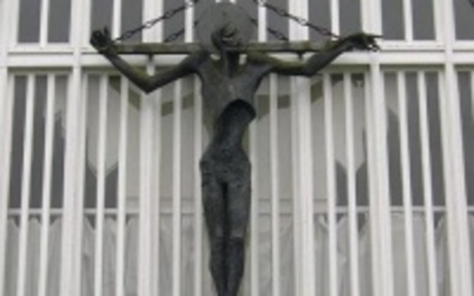 crucifix460_1217018c_200_011