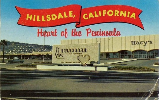 800px-Hillsdale_Shopping_Center_1950s_Postcard