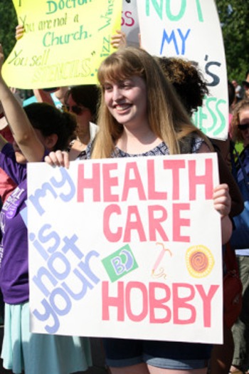 RNS-HOBBY-LOBBY-SCOTUSgthumb-246x369