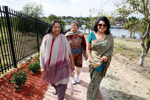 Hi resolution version of RNS-HINDU-RETIRE020513-19.jpg