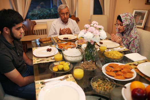 Hi resolution version of RNS-RAMADAN-LONELY070813b.jpg