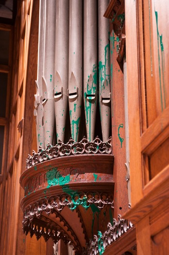 Hi resolution version of RNS-CATHEDRAL-VANDAL073013a.jpg