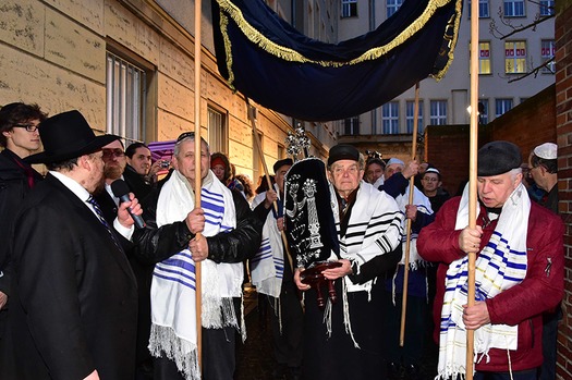 RNS-GERMANY-SYNAGOGUE c