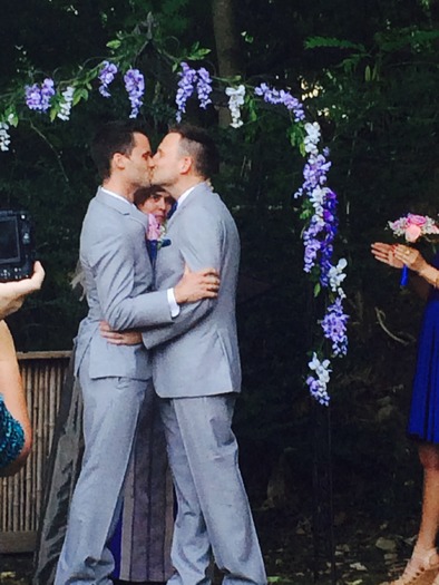 PRINT RNS-GAY-OFFICIANT a