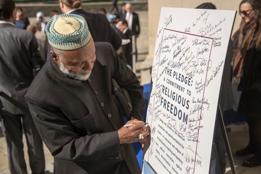 THUMB.Magid.pledge copy