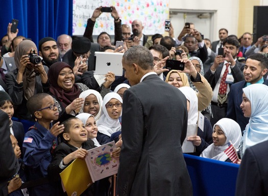 WEB - Obama with children