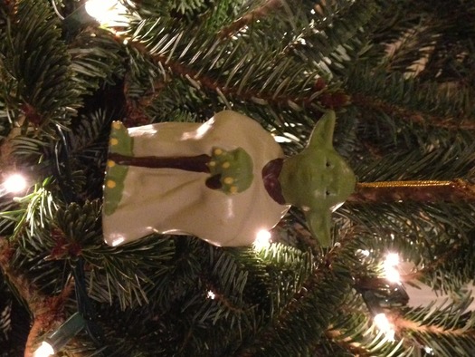 Yoda on Christmas tree copy right