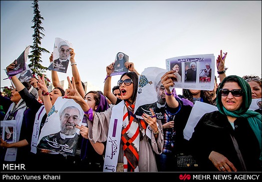 women in support of Rouhani