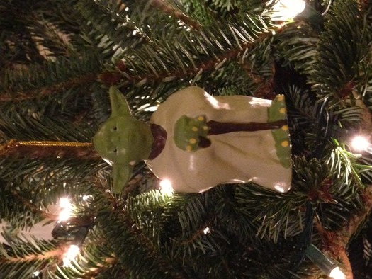 Yoda on Christmas tree left