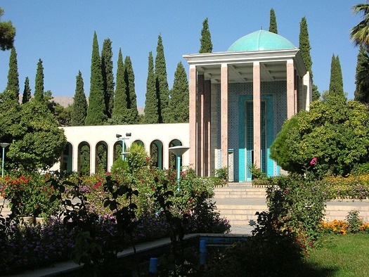 800px-Saadi_Tomb