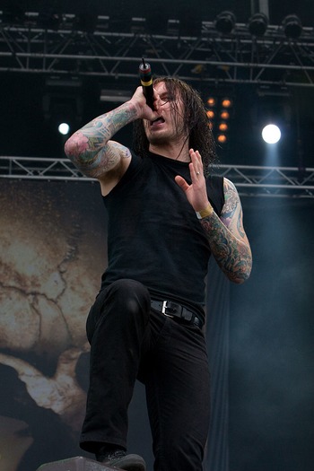 640px-As_I_Lay_Dying-8201-Tim_Lambesis