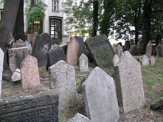 JewishBurialGroundPrague