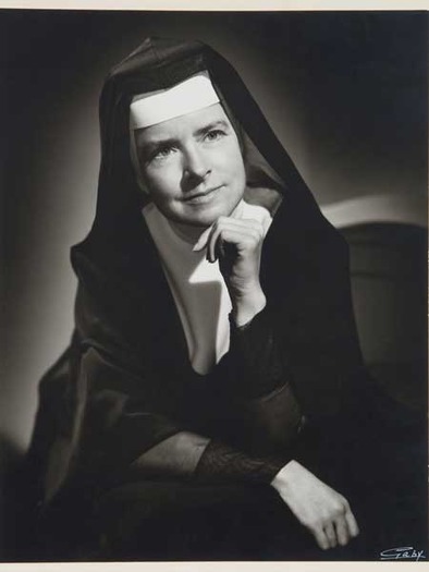 RNS-SISTER-CORITA b