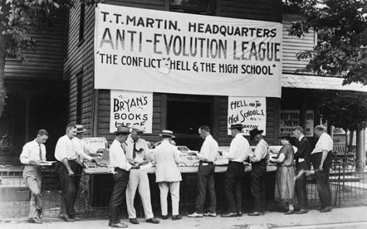 darwin-texas-hitchens-cu02-wide-horizontal