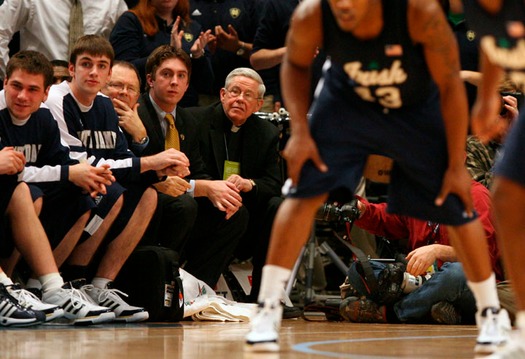 RNS-BBALL-CHAPLAINS
